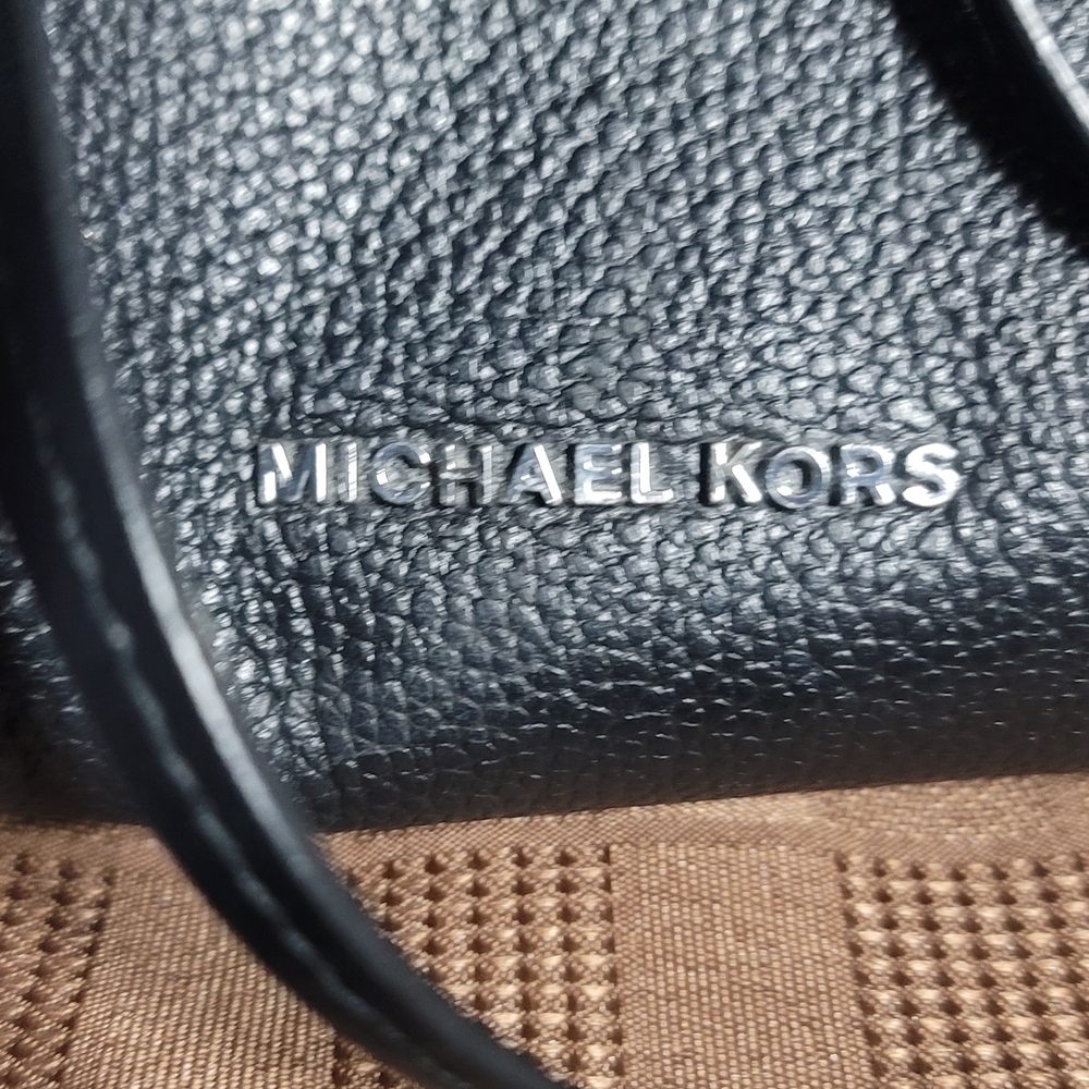 Michael Kors Black Leather Drawstring Bucket Bag - Picture 2 of 5